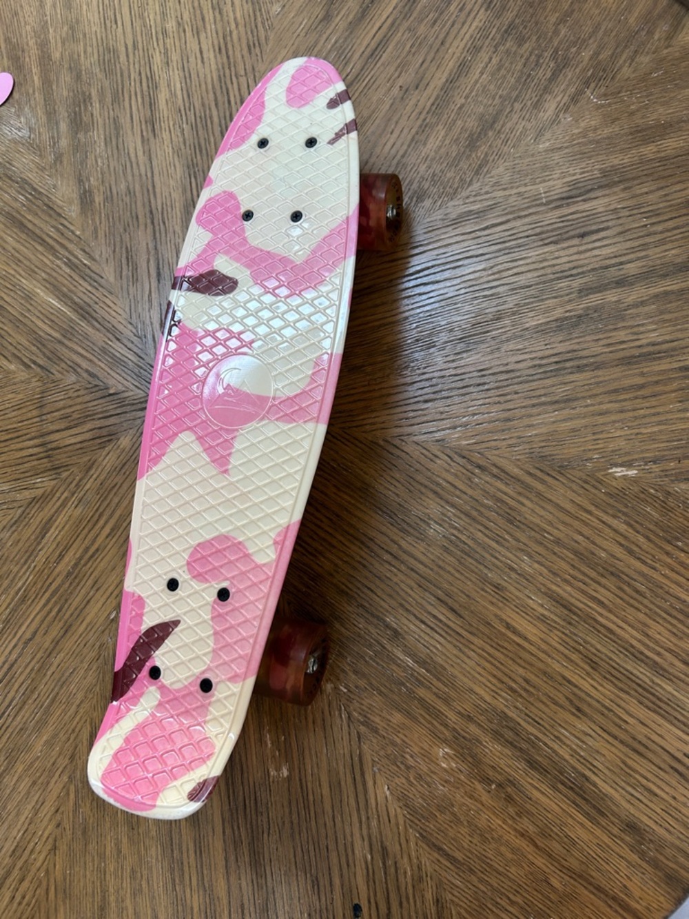 Youth Pink & White Camo Cruiser Skateboard - Lightweight Ride